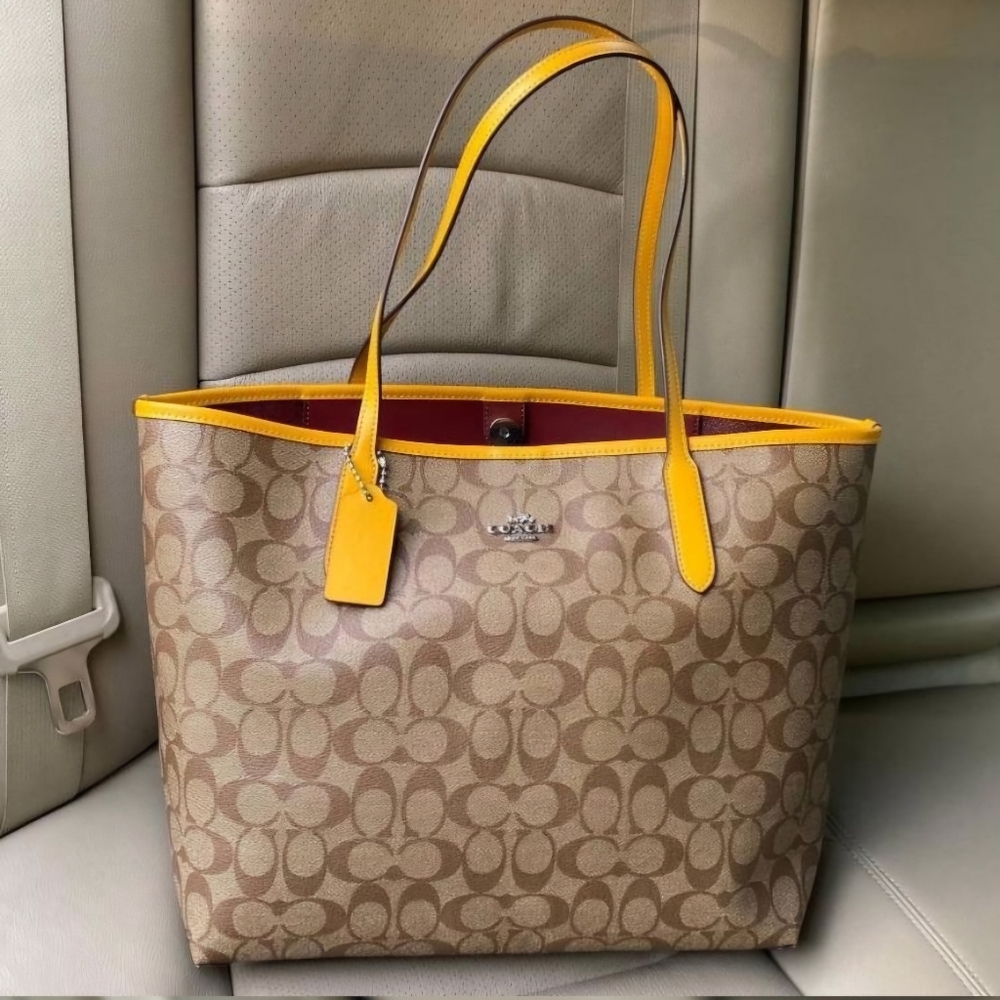 Original C1781 Coach City Tote In Signature Canvas